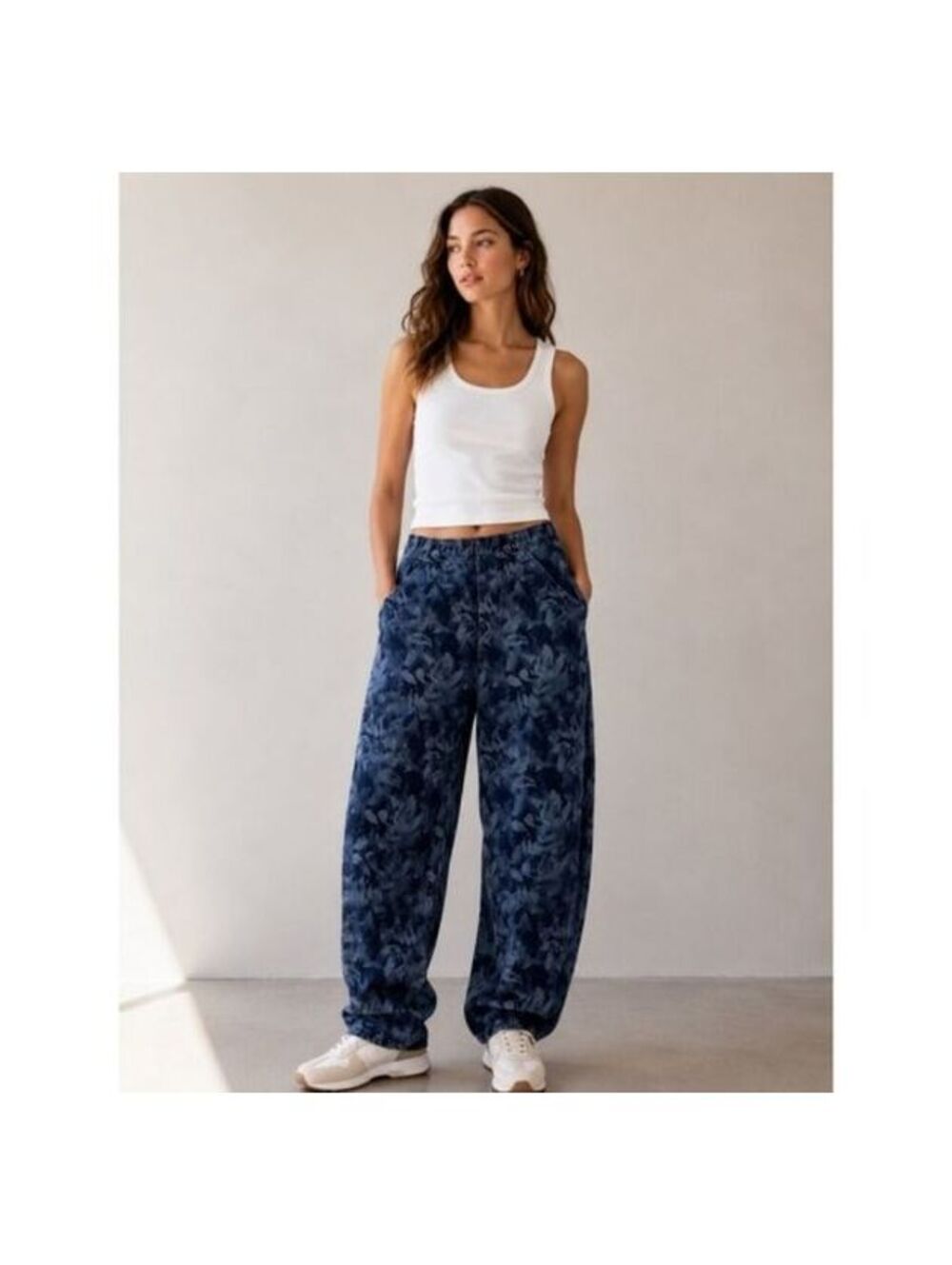 NWT Gap Mid Rise Easy Horseshoe Jeans blue floral XL